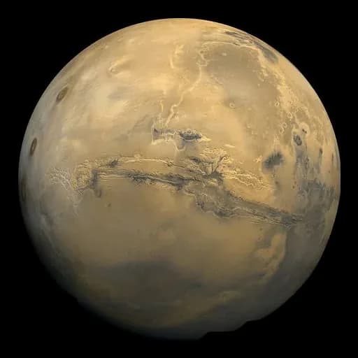 Марс и каньонът Valles Marineris, мозайка от снимки на Viking